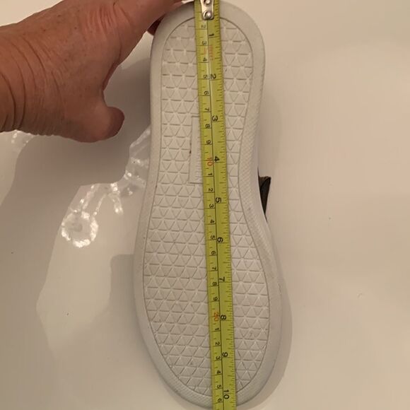 Steve Madden Zayna gray/black sneakers. Size 8,5 - Picture 9 of 9